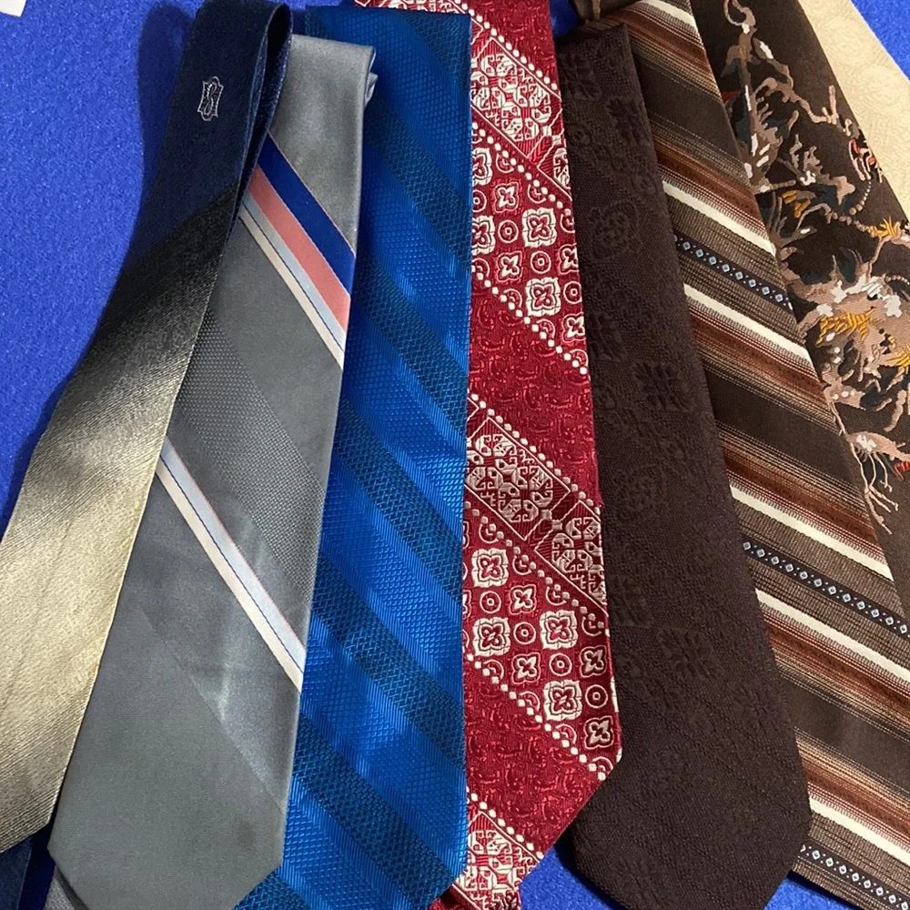 Men’s Ties - Picture 2 of 8